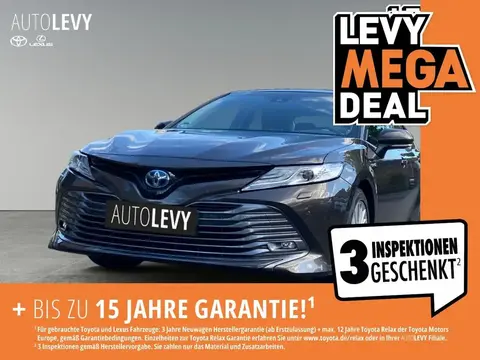 Used TOYOTA CAMRY Hybrid 2019 Ad 