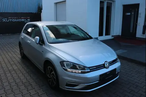 Used VOLKSWAGEN GOLF Petrol 2018 Ad 