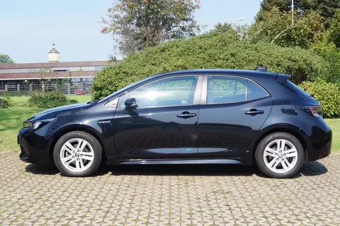 Used TOYOTA COROLLA Hybrid 2022 Ad 