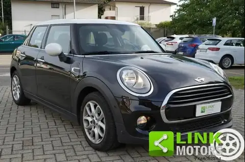 Annonce MINI COOPER Essence 2017 d'occasion 