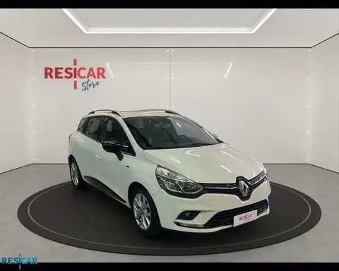 Used RENAULT CLIO Diesel 2018 Ad 