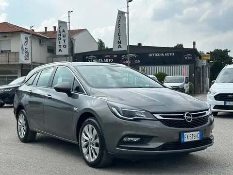 Used OPEL ASTRA  2019 Ad 