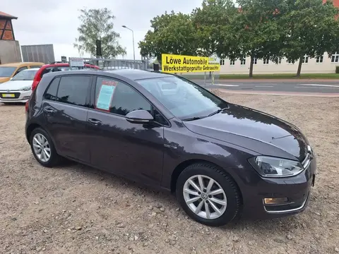 Used VOLKSWAGEN GOLF Petrol 2016 Ad 