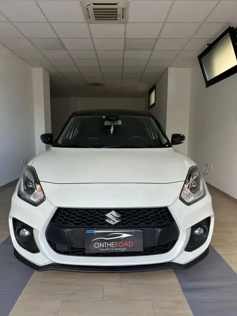 Annonce SUZUKI SWIFT Hybride 2021 d'occasion 