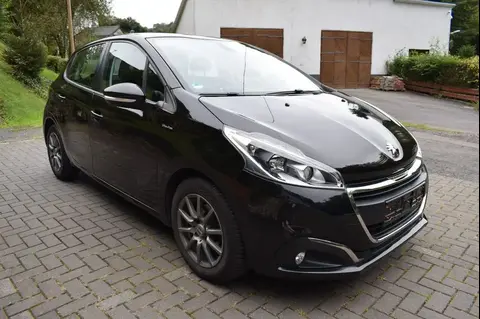 Used PEUGEOT 208 Petrol 2016 Ad 