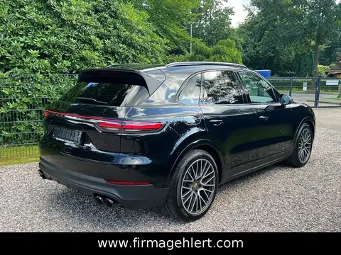 Used PORSCHE CAYENNE Petrol 2017 Ad 