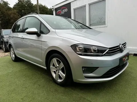 Used VOLKSWAGEN GOLF Petrol 2015 Ad 