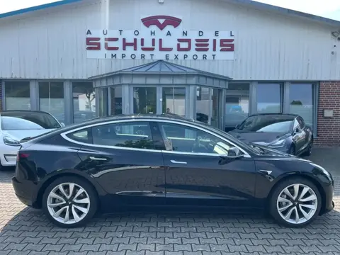 Annonce TESLA MODEL 3 Non renseigné 2019 d'occasion 