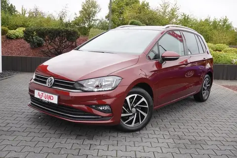 Used VOLKSWAGEN GOLF Petrol 2018 Ad 