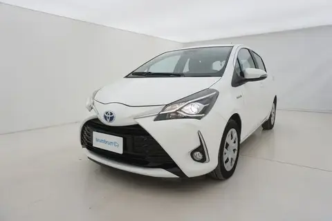 Used TOYOTA YARIS Hybrid 2018 Ad 