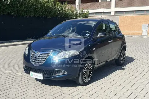 Annonce LANCIA YPSILON  2015 d'occasion 