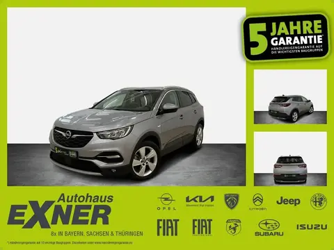 Used OPEL GRANDLAND Hybrid 2021 Ad 