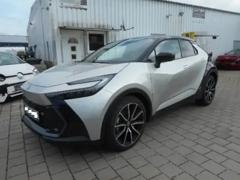 Used TOYOTA C-HR Hybrid 2024 Ad 