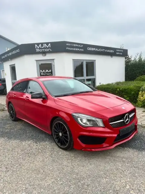 Used MERCEDES-BENZ CLASSE CLA Petrol 2015 Ad 