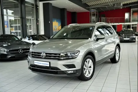 Used VOLKSWAGEN TIGUAN Petrol 2018 Ad 