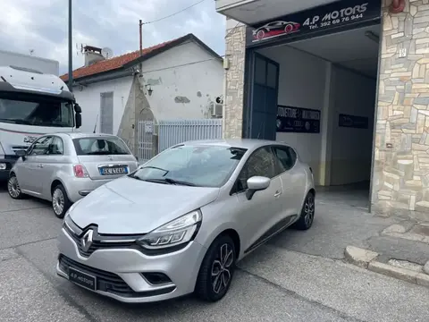 Used RENAULT CLIO Petrol 2017 Ad 