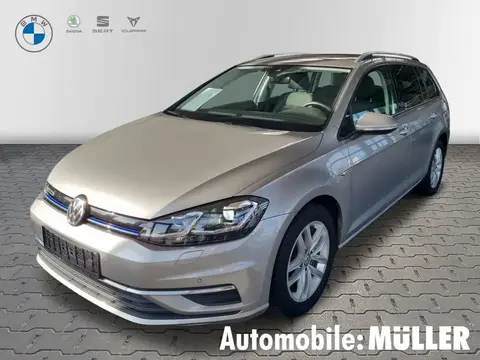 Used VOLKSWAGEN GOLF  2018 Ad 