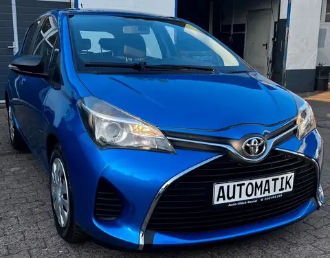 Used TOYOTA YARIS Petrol 2015 Ad Germany