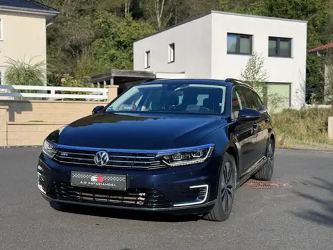 Used VOLKSWAGEN PASSAT Hybrid 2017 Ad 