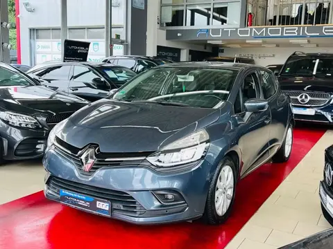 Used RENAULT CLIO Petrol 2018 Ad 