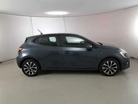 Used RENAULT CLIO Petrol 2022 Ad 