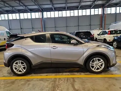 Used TOYOTA C-HR Hybrid 2021 Ad 