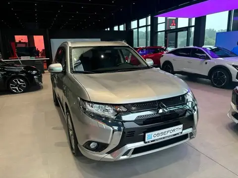 Used MITSUBISHI OUTLANDER Hybrid 2021 Ad 