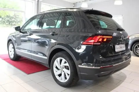 Used VOLKSWAGEN TIGUAN Petrol 2021 Ad 