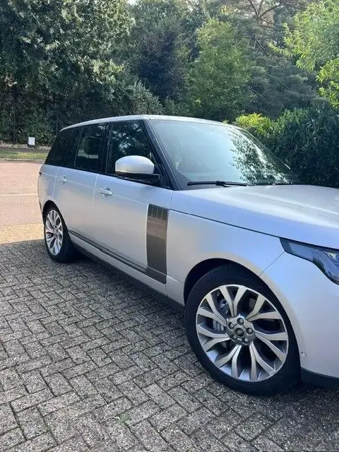 Used LAND ROVER RANGE ROVER Hybrid 2020 Ad 