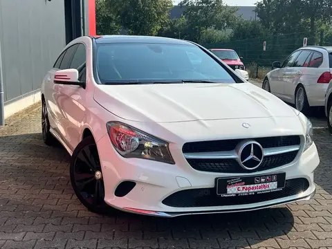 Used MERCEDES-BENZ CLASSE CLA Petrol 2016 Ad 