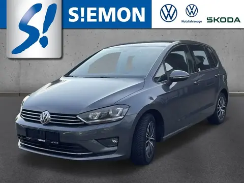 Used VOLKSWAGEN GOLF Petrol 2017 Ad 