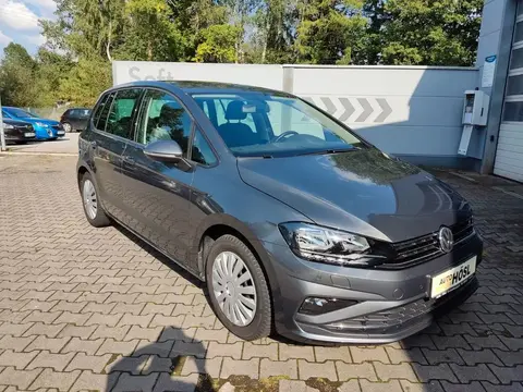 Used VOLKSWAGEN GOLF Petrol 2019 Ad 