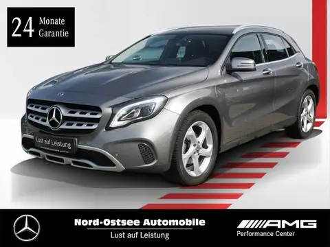 Used MERCEDES-BENZ CLASSE GLA Petrol 2017 Ad 