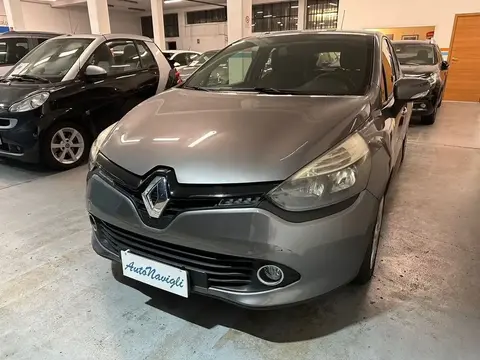 Used RENAULT CLIO LPG 2015 Ad 