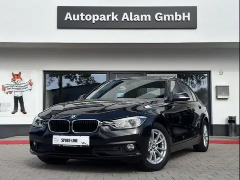 Used BMW SERIE 3 Petrol 2017 Ad 