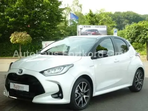 Annonce TOYOTA YARIS Hybride 2022 d'occasion Allemagne