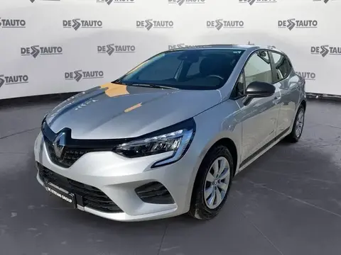 Used RENAULT CLIO Petrol 2022 Ad 