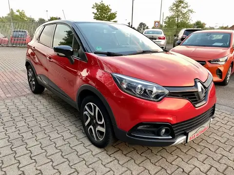 Used RENAULT CAPTUR Petrol 2016 Ad 