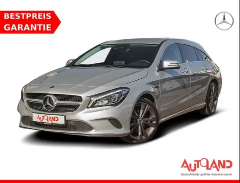 Used MERCEDES-BENZ CLASSE CLA Petrol 2018 Ad 