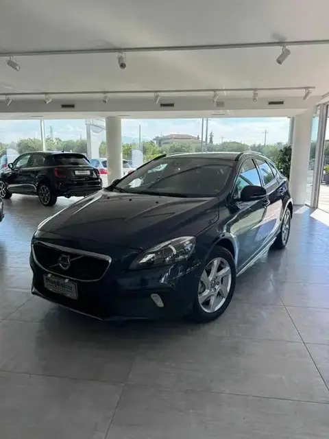 Used VOLVO V40 Diesel 2014 Ad 