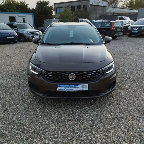 Annonce FIAT TIPO Essence 2019 d'occasion 