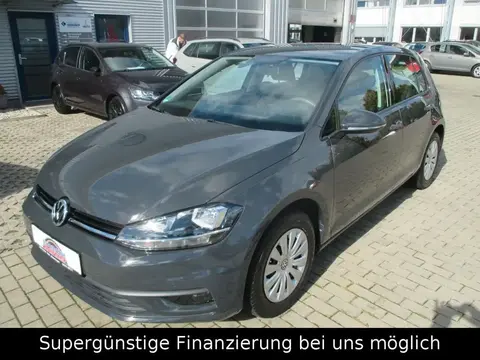 Used VOLKSWAGEN GOLF Petrol 2017 Ad 