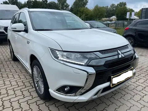 Used MITSUBISHI OUTLANDER Hybrid 2020 Ad 