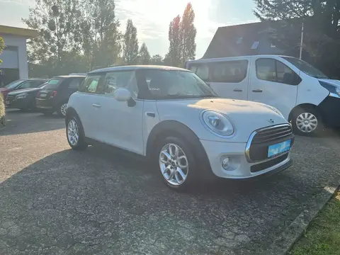 Used MINI COOPER Petrol 2017 Ad 