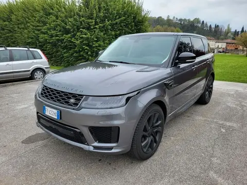 Used LAND ROVER RANGE ROVER SPORT Diesel 2018 Ad 