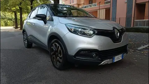 Annonce RENAULT CAPTUR Essence 2018 d'occasion 