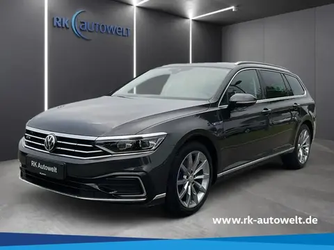 Used VOLKSWAGEN PASSAT Hybrid 2020 Ad 