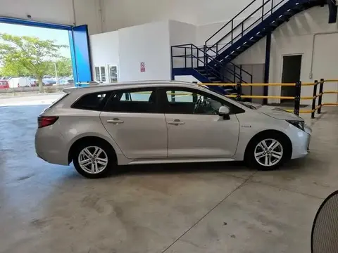 Used TOYOTA COROLLA Hybrid 2020 Ad 