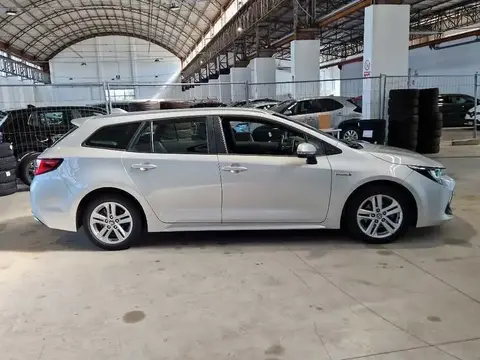 Used TOYOTA COROLLA Hybrid 2021 Ad 