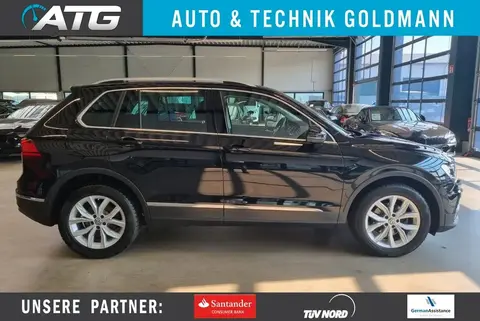 Used VOLKSWAGEN TIGUAN Petrol 2017 Ad 